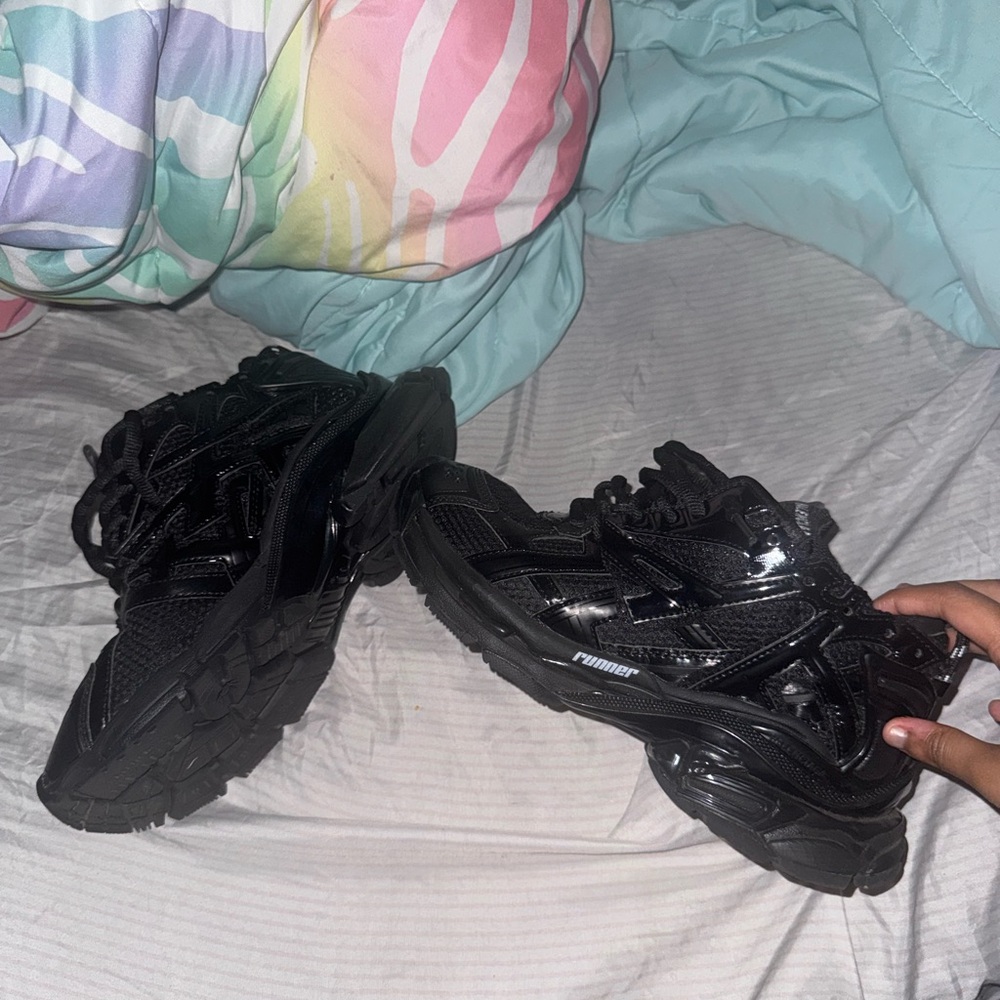 Balenciaga Runners - Picture 5 of 7